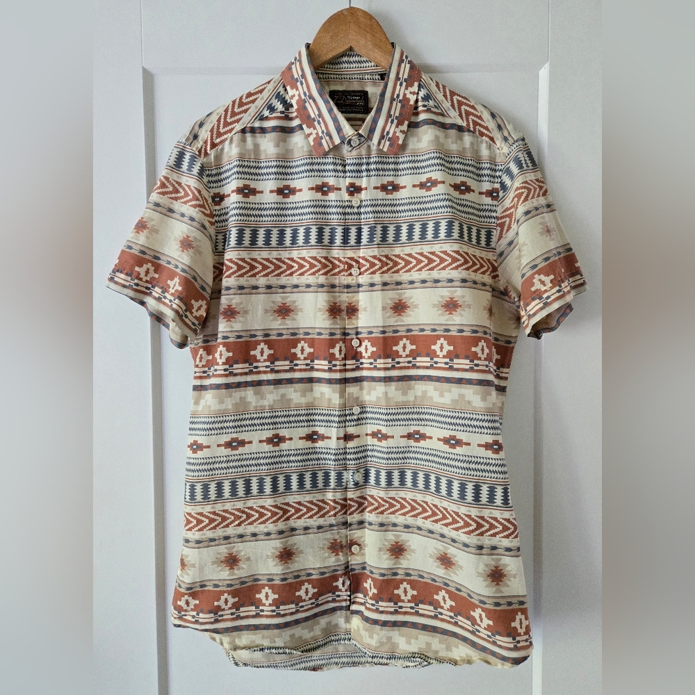 7 Diamond Southwest Patterned Short Sleeve Shirt